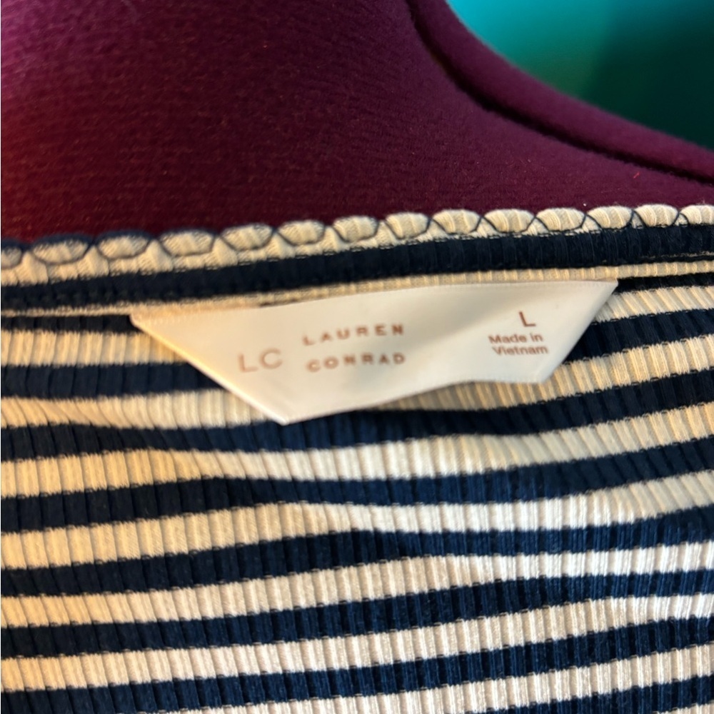 LC Lauren Conrad Navy and White Striped Tank Top Summer - Picture 5 of 5